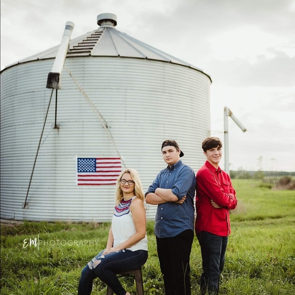 Meet your Posher, Jessica - Picture 7 of 10